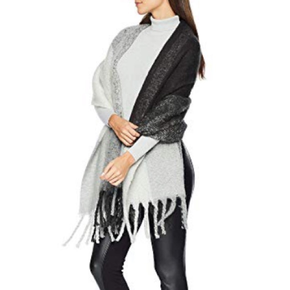 Oversize Scarf Black Gray Michael Stars Brush Hour - Picture 5 of 8